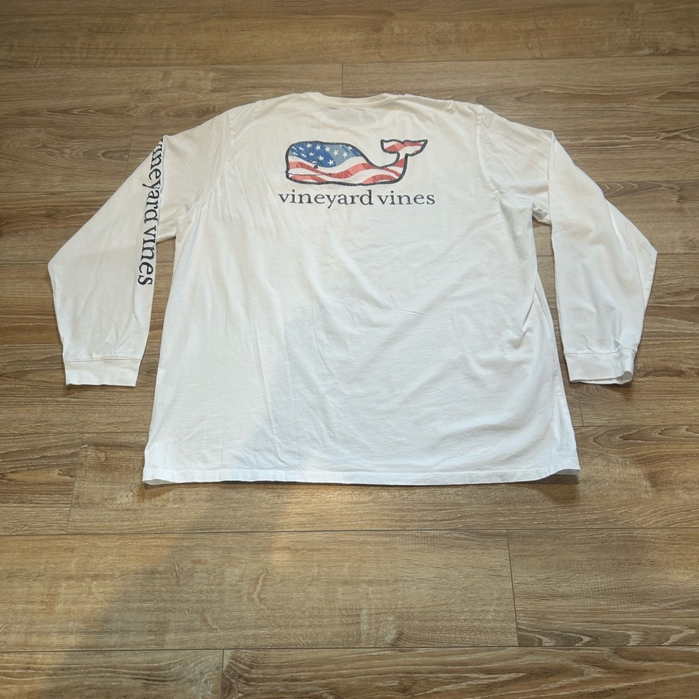Vineyard Vines NWOT long sleeve t-shirt